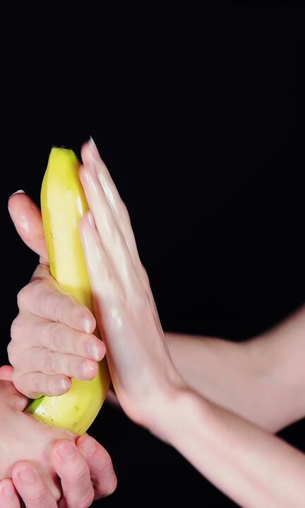 A masaxe do pene aumenta o tamaño do pene e fortalece a potencia masculina